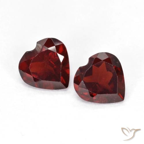 0.99 ct Heart Cut Pyrope Garnet, 5 x 5 mm From Mozambique, Photo A