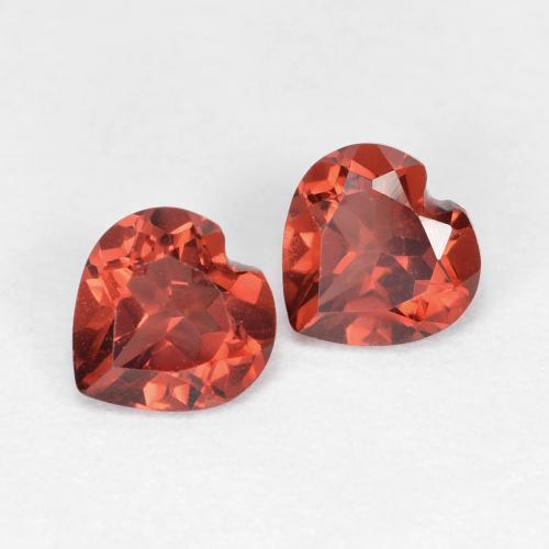Rojo escarlata Granate Piropo Gema - 0.6ct Forma de corazón (ID: 626611)