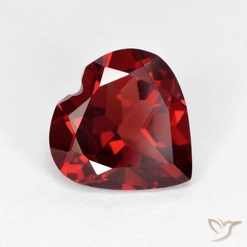 1.92 ct Heart Cut Pyrope Garnet, 8 x 8 mm From Mozambique, Photo A