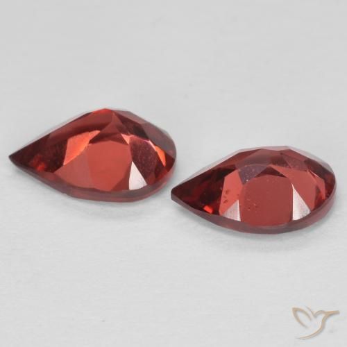 Pyrope Garnet Gemstones in 7 x 5 mm (calibrated) Size for Sale, Pyrope Garnet Stones in Deep Red Color