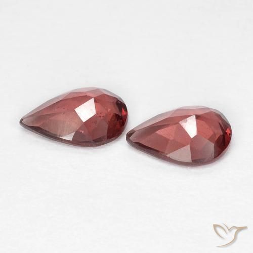 Pyrope Garnet Gemstones in 7 x 5 mm (calibrated) Size for Sale, Pyrope Garnet Stones in Deep Scarlet Red Color