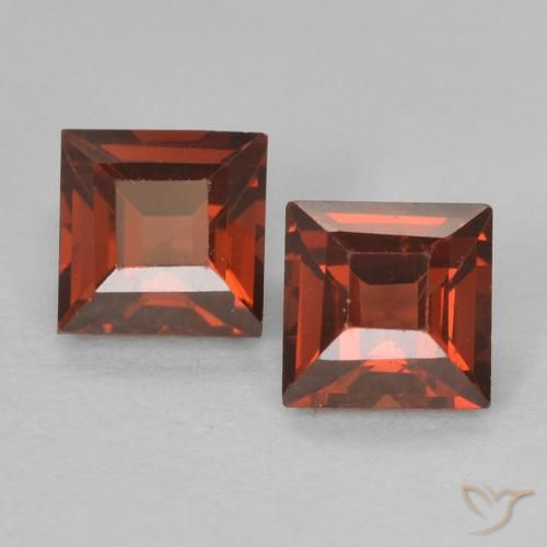 0.91 ct Square Cut Pyrope Garnet, 4.1 x 4.1 mm From Madagascar, Photo A