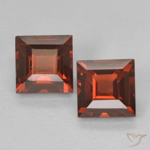 1.06ctw Natural Bright Red Pyrope Garnet, Square, VS