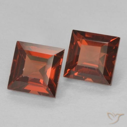 1.06 ctw Red Pyrope Garnet Stones, Natural Pyrope Garnet in Square Facet Shape for Sale