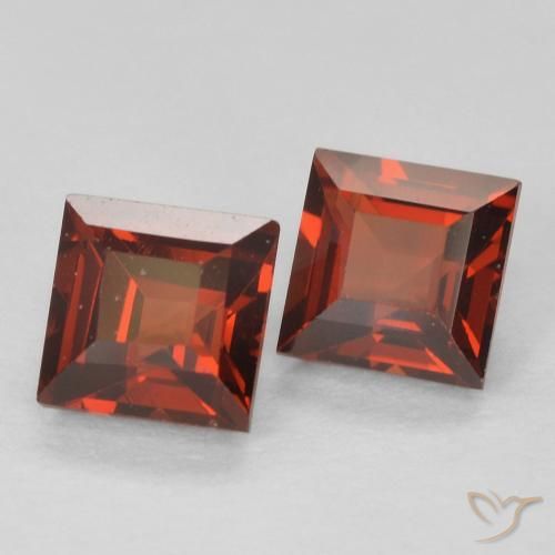 1.07 ctw Red Pyrope Garnet Stones, Natural Pyrope Garnet in Square Facet Shape for Sale