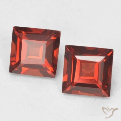 0.90 ctw Red Pyrope Garnet Stones, Natural Pyrope Garnet in Square Facet Shape for Sale