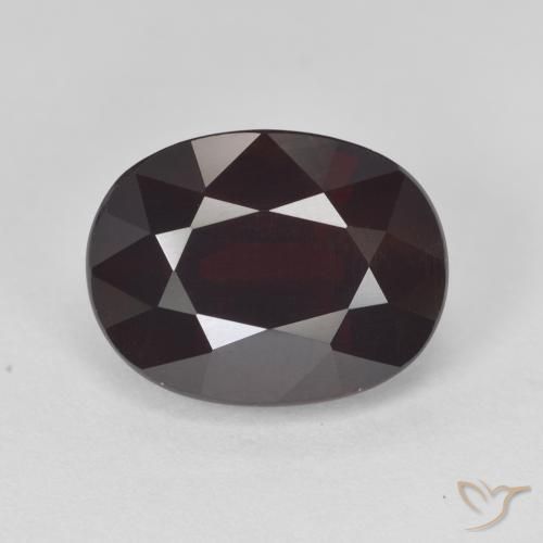 6.72 ct Oval Cut Pyrope Garnet, 12.1 x 9.3 mm From Mozambique, Photo A