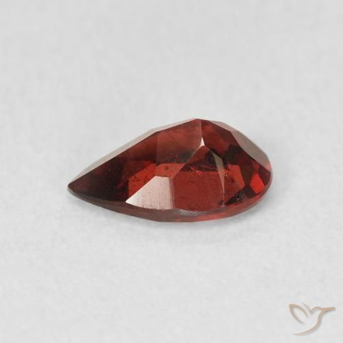 Pyrope Garnet Gemstone in 7 x 5 mm (calibrated) Size for Sale, Pyrope Garnet Stone in Deep Blood Red Color