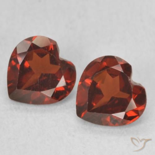 1.15ctw Natural Medium Red Pyrope Garnet, Heart, VVS-VS