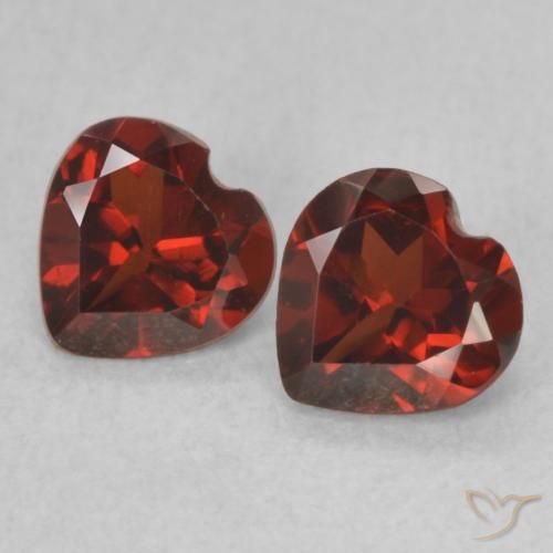 1.08ctw Natural Currant Red Pyrope Garnet, Heart, VVS-VS