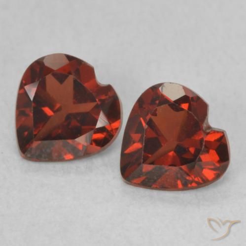 1.07ctw Natural Medium Red Pyrope Garnet, Heart, VVS-VS