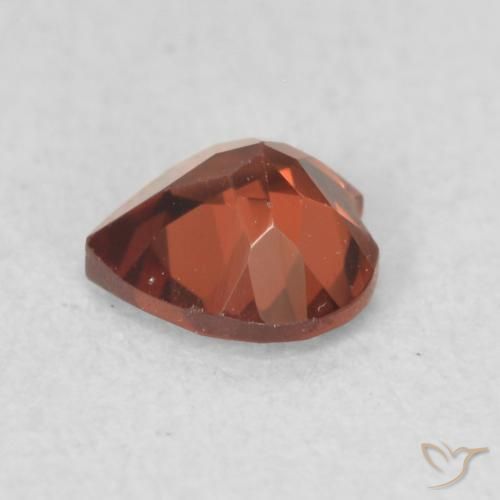 Pyrope Garnet Gemstone in 5 x 5 mm (calibrated) Size for Sale, Pyrope Garnet Stone in Scarlet Red Color