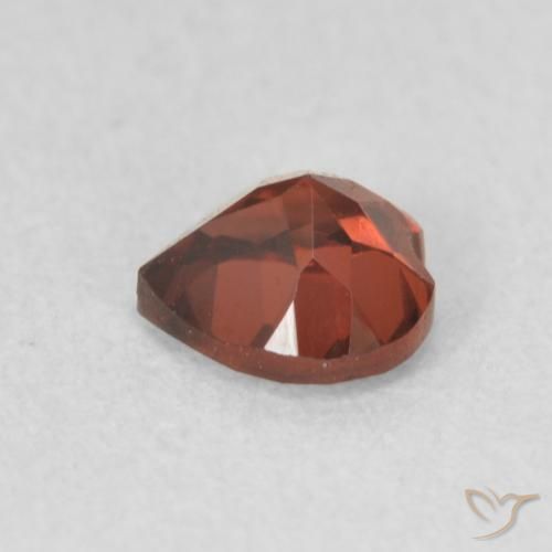 Pyrope Garnet Gemstone in 5 x 5 mm (calibrated) Size for Sale, Pyrope Garnet Stone in Scarlet Red Color
