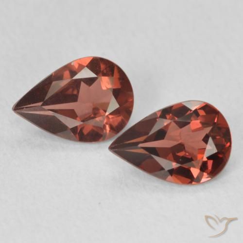 1.25ctw Natural Deep Scarlet Red Pyrope Garnet, Pear Shape, VVS-VS