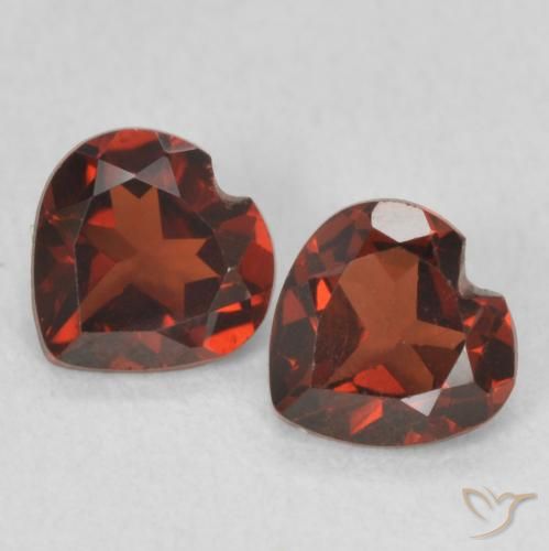 1.02ctw Natural Currant Red Pyrope Garnet, Heart, VVS-VS
