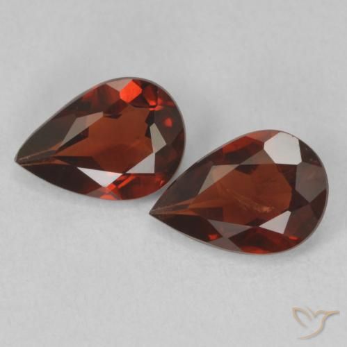 1.39ctw Natural Deep Blood Red Pyrope Garnet, Pear Shape, VS