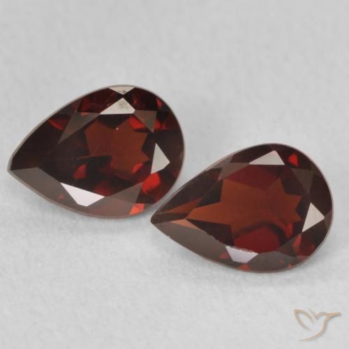 1.43ctw Natural Deep Blood Red Pyrope Garnet, Pear Shape, VVS-VS