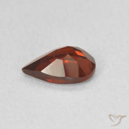 Pyrope Garnet Gemstone in 6.8 x 4.8 mm Size for Sale, Pyrope Garnet Stone in Medium Red Color