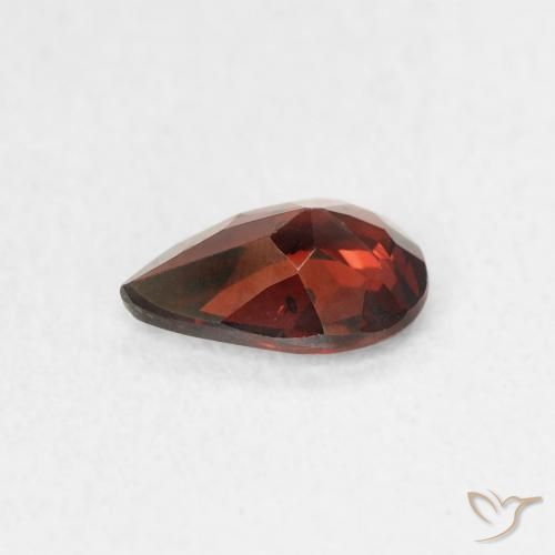 Pyrope Garnet Gemstone in 7 x 5 mm (calibrated) Size for Sale, Pyrope Garnet Stone in Deep Blood Red Color
