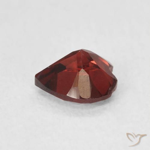 Pyrope Garnet Gemstone in 5 x 5 mm (calibrated) Size for Sale, Pyrope Garnet Stone in Currant Red Color