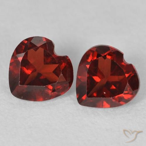 1.02ctw Natural Dark Red Pyrope Garnet, Heart, VVS-VS