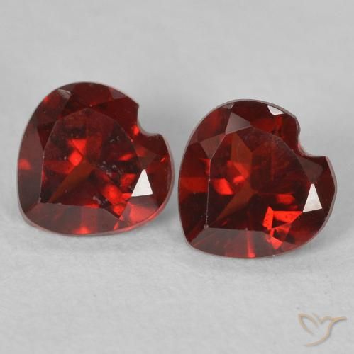 1.06ctw Natural Sangria Red Pyrope Garnet, Heart, VS