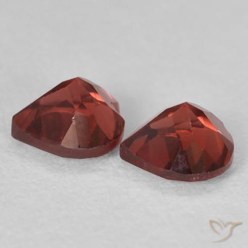 Pyrope Garnet Gemstones in 5 x 5 mm (calibrated) Size for Sale, Pyrope Garnet Stones in Bright Red Color
