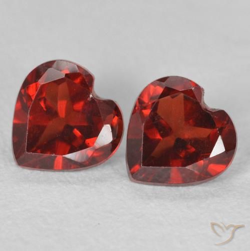1.15ctw Natural Currant Red Pyrope Garnet, Heart, VVS-VS
