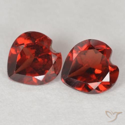 0.89ctw Natural Medium Red Pyrope Garnet, Heart, VVS-VS