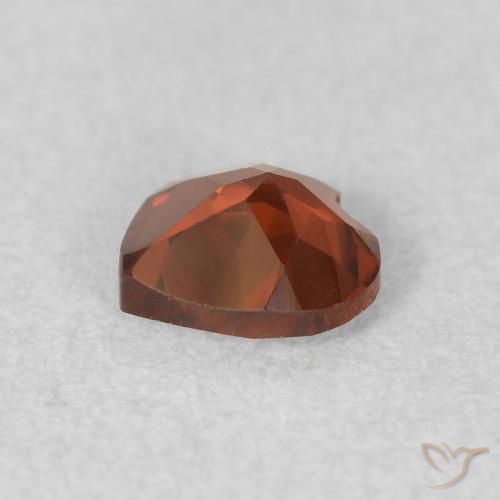 Pyrope Garnet Gemstone in 5 x 5 mm (calibrated) Size for Sale, Pyrope Garnet Stone in Medium Dark-Red Color