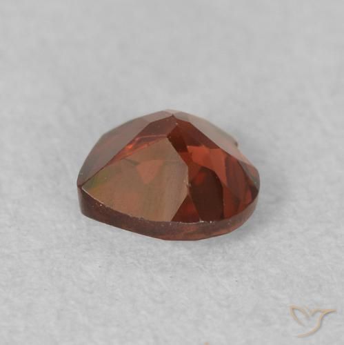 Pyrope Garnet Gemstone in 5 x 5 mm (calibrated) Size for Sale, Pyrope Garnet Stone in Medium Dark-Red Color