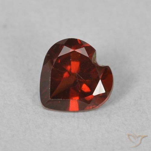 0.53ct Natural Currant Red Pyrope Garnet, Heart, VVS-VS