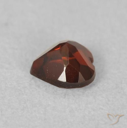 Pyrope Garnet Gemstone in 5 x 5 mm (calibrated) Size for Sale, Pyrope Garnet Stone in Sangria Red Color