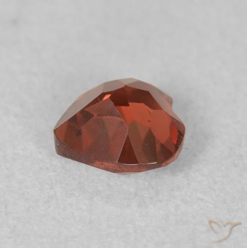 Pyrope Garnet Gemstone in 5 x 5 mm (calibrated) Size for Sale, Pyrope Garnet Stone in Deep Crimson Red Color