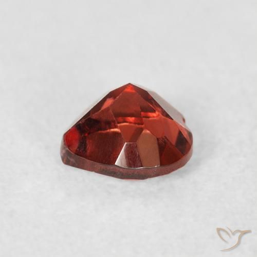 Pyrope Garnet Gemstone in 5 x 5 mm (calibrated) Size for Sale, Pyrope Garnet Stone in Currant Red Color