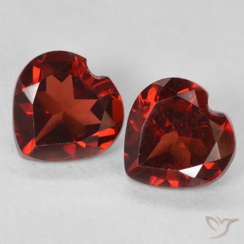 1.09ctw Natural Intense Red Pyrope Garnet, Heart, VVS-VS
