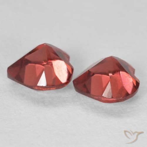 Pyrope Garnet Gemstones in 5 x 5 mm (calibrated) Size for Sale, Pyrope Garnet Stones in Dark Red Color