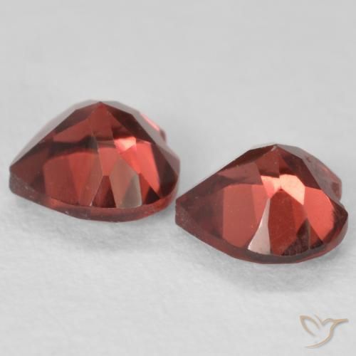 Pyrope Garnet Gemstones in 5 x 5 mm (calibrated) Size for Sale, Pyrope Garnet Stones in Intense Red Color