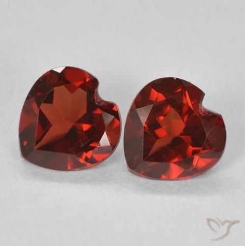 1.07ctw Natural Currant Red Pyrope Garnet, Heart, VVS-VS