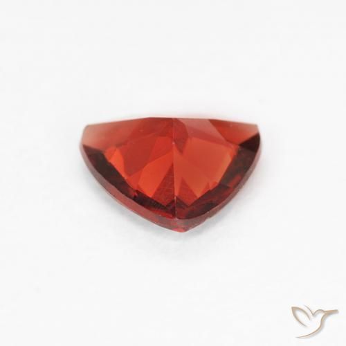 Pyrope Garnet Gemstone in 6 x 6 mm (calibrated) Size for Sale, Pyrope Garnet Stone in Blood Red Color