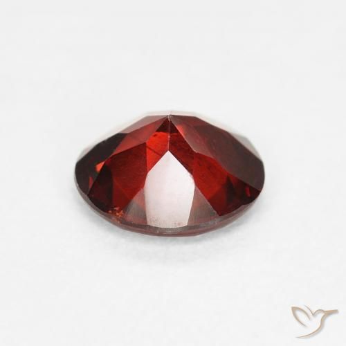 Pyrope Garnet Gemstone in 7 mm (calibrated) Size for Sale, Pyrope Garnet Stone in Medium Red Color