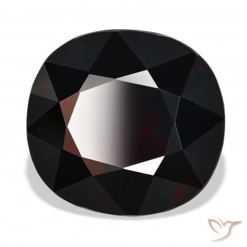 27.77 ct Red Pyrope Garnet Stone, Natural Pyrope Garnet in Oval Facet Shape for Sale