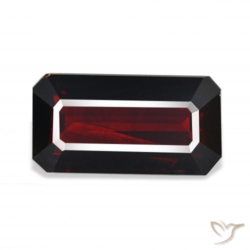 10.49 ct Red Pyrope Garnet Gemstone, Pyrope Garnet Gem in Octagon Step Cut Shape for Sale.