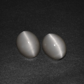 Quartz Cat's Eye Gemstone in 10 x 8 mm (calibrated) Size for Sale, Quartz Cat's Eye Stone in Cream Color