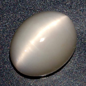 Quartz Cat's Eye Gemstone in 10 x 8 mm (calibrated) Size for Sale, Quartz Cat's Eye Stone in Cream Color