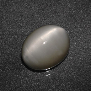 3.16 ct Cream Quartz Cat's Eye Stone, Natural Quartz Cat's Eye in Oval Cabochon Shape for Sale