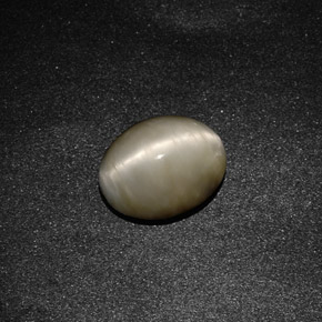 2.52 ct Gray Quartz Cat's Eye Stone, Natural Quartz Cat's Eye in Oval Cabochon Shape for Sale