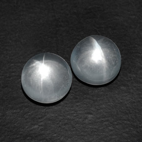 9.14 ct White Quartz Cat's Eye Stone, Natural Quartz Cat's Eye in Round Cabochon Shape for Sale