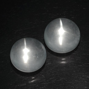 Blanc clair Oeil de Chat Quartz gemme - 8.3ct Cabochon rond (ID: 369429)