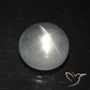 8.11 ct White Quartz Cat's Eye Stone, Natural Quartz Cat's Eye in Round Cabochon Shape for Sale